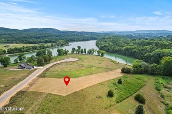 Lot 24 Waterfront Knoll, Sharps Chapel, TN 37866