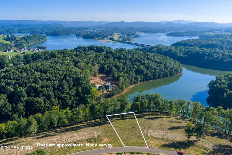 Lot 27 Graystone, Morristown, TN 37814