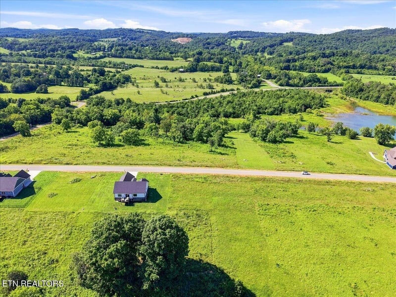Lot 28 Waterfront Knoll, Sharps Chapel, TN 37866