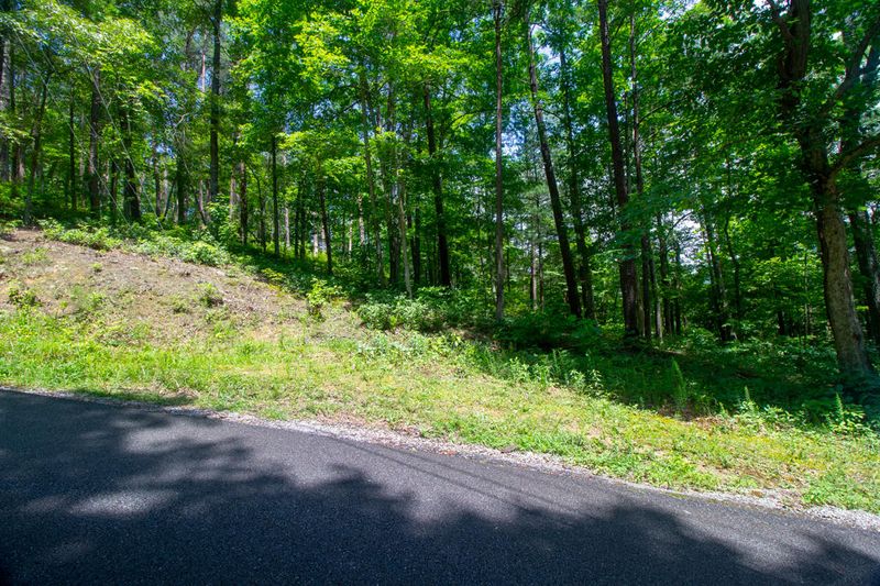 Lot 2b-1 Wears Overlook Ln, Sevierville, TN 37862