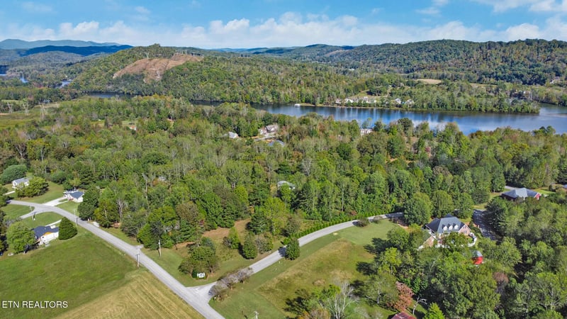 Lot 34 Indigo Bunting Dr, Harriman, TN 37748