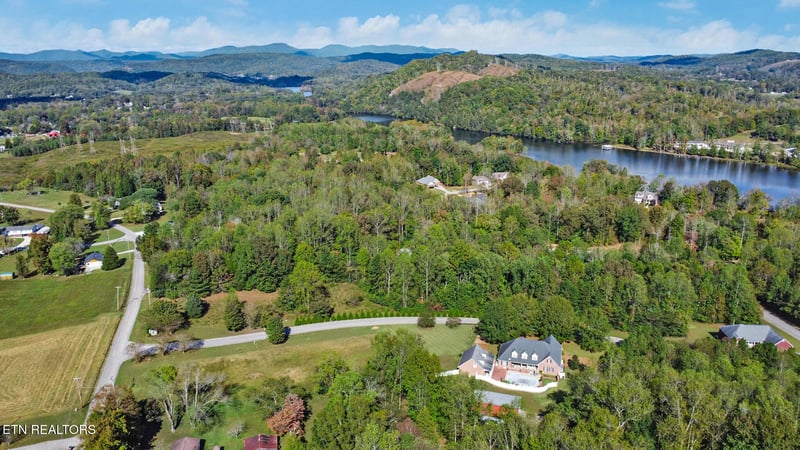 Lot 34 Indigo Bunting Dr, Harriman, TN 37748