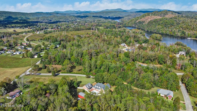 Lot 34 Indigo Bunting Dr, Harriman, TN 37748