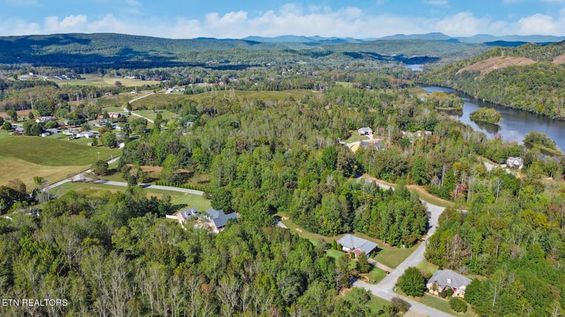 Lot 34 Indigo Bunting Dr, Harriman, TN 37748