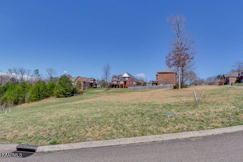 Lot 4 Crown Ridge Ln, Powell, TN 37849
