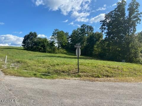 Lot 4 Old Hearth, Lafollette, TN 37766