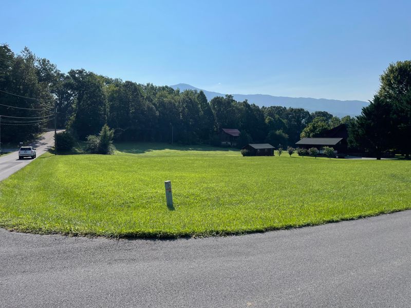 Lot 4 Wears Dr, Sevierville, TN 37862