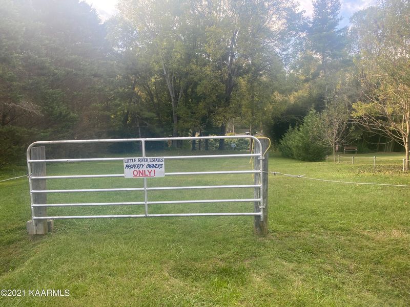 Lot 5 Riverview Rd, Townsend, TN 37882