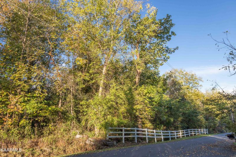 lot 6 Spring View Dr, Sevierville, TN 37862