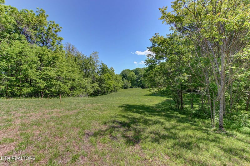 Lots 1-6R Thomas Cross Rd, Sevierville, TN 37876