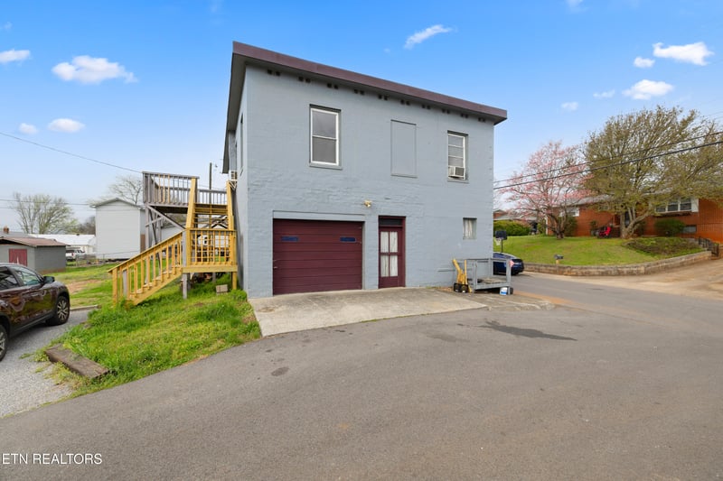 Loudon, TN 37774