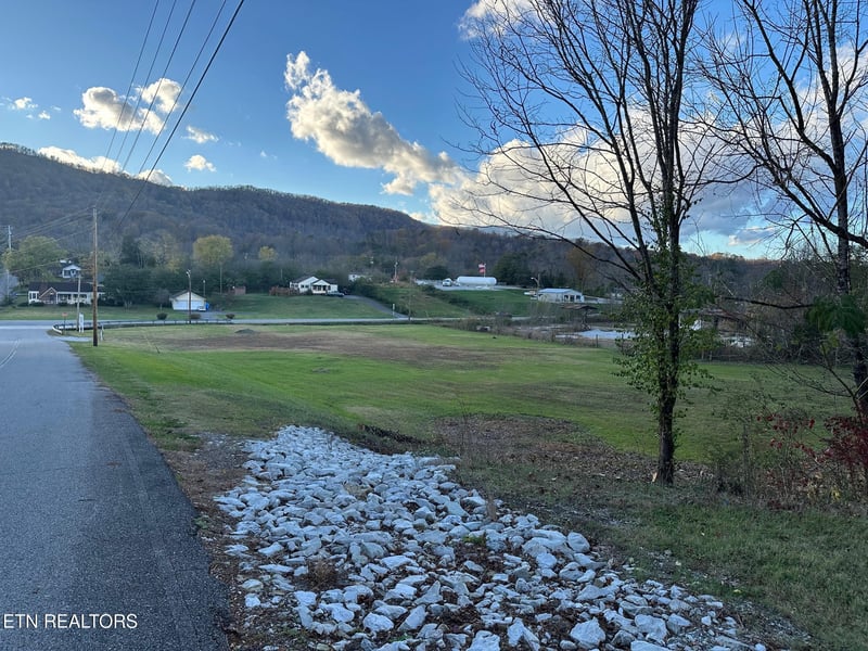 Rocky Top, TN 37769