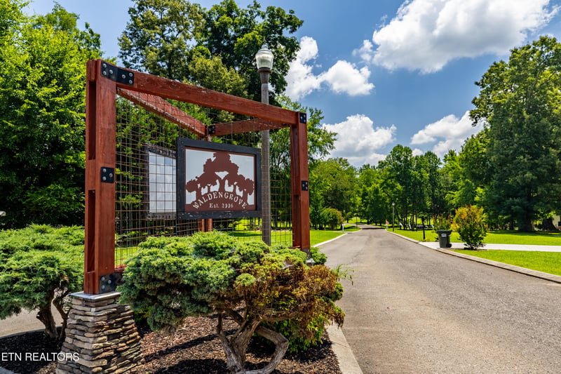 Sweetwater, TN 37874