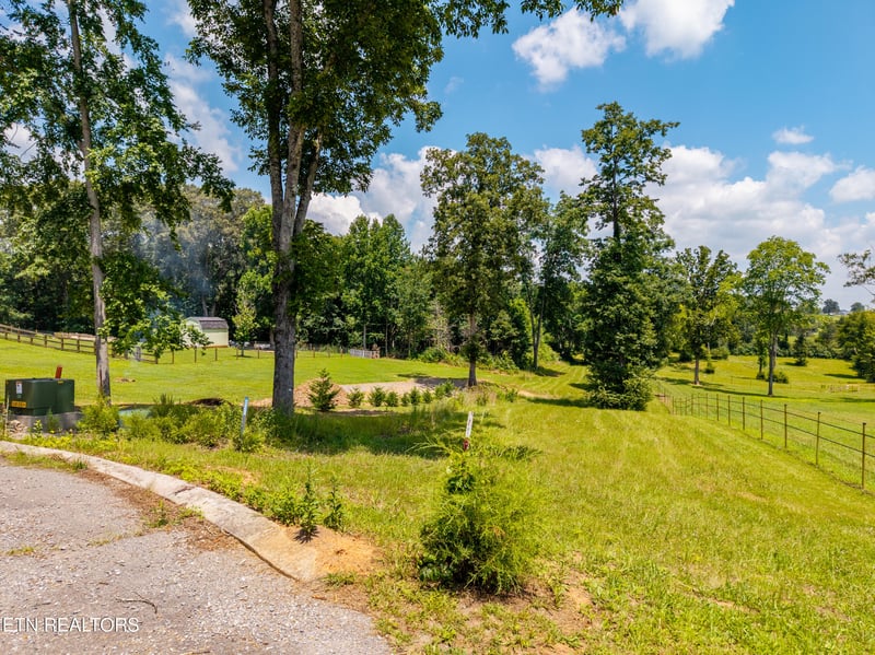 Sweetwater, TN 37874