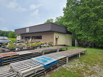 Winfield, TN 37892