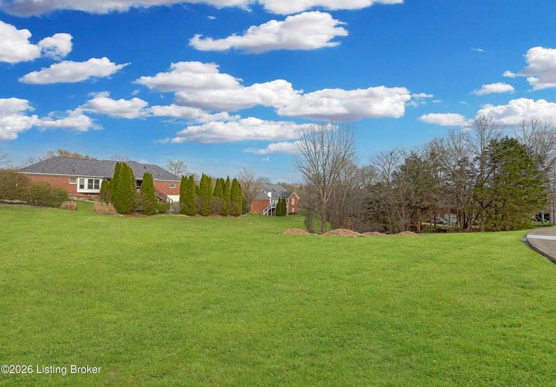 0 Lot 121 White Oak Ct, Mt Washington, KY 40047