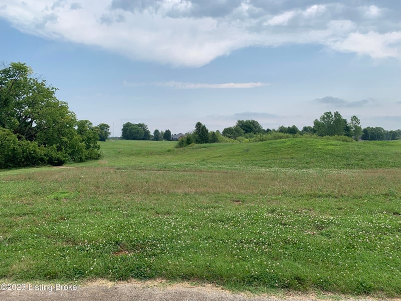 04 Woodhill Rd, Bardstown, KY 40004