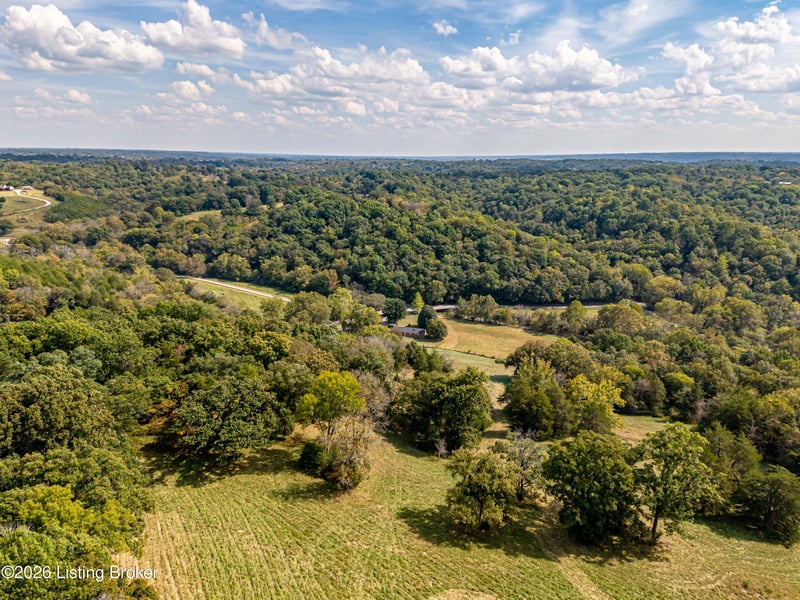 1 Pineview Ct, Mt Washington, KY 40047