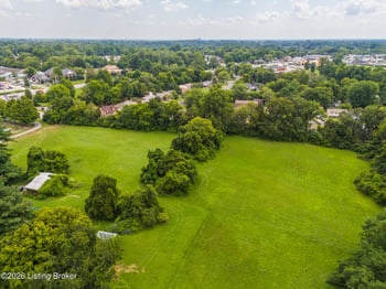 1 Settlers Trace Rd, Louisville, KY 40291