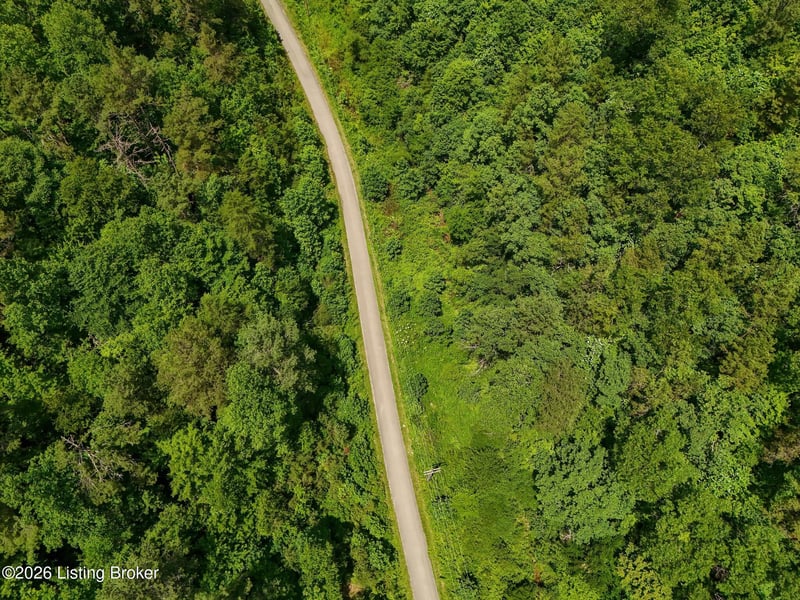1 Williams Fork Rd, Salyersville, KY 41465