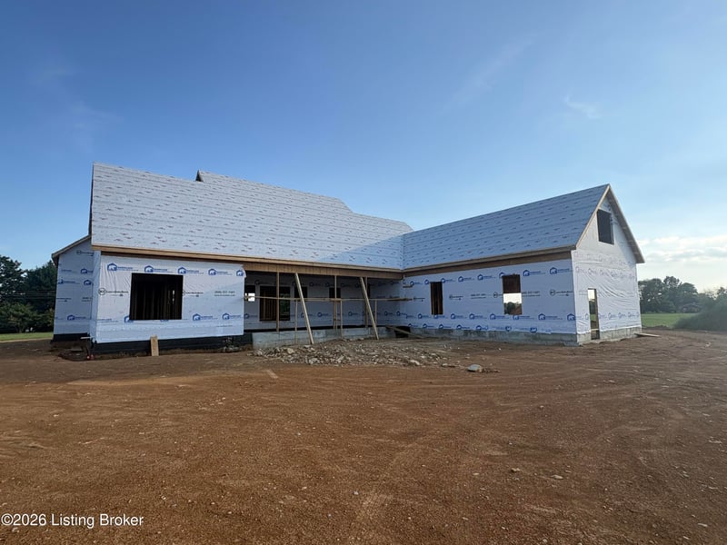 10 Old Jericho Rd, La Grange, KY 40031