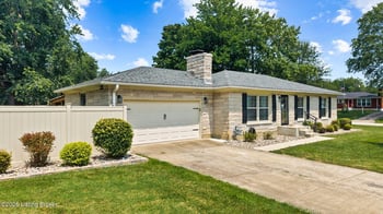 10001 Northridge Ct, Louisville, KY 40272