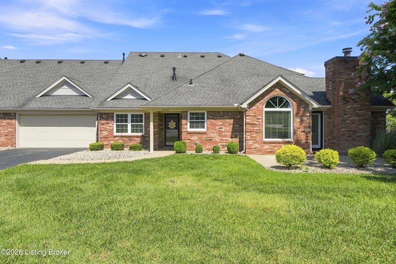 10003 Crooked Stick Ct, Louisville, KY 40291