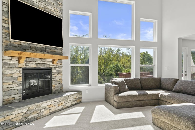 1001 Heron Cv, La Grange, KY 40031