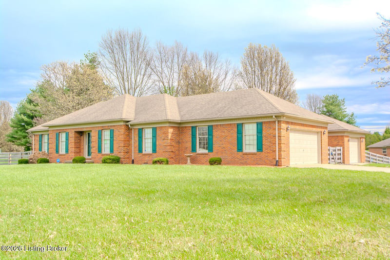 1001 Navajo Dr, Bardstown, KY 40004