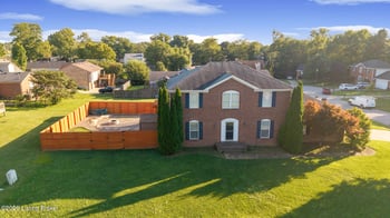 10010 Belltower Ct, Louisville, KY 40299