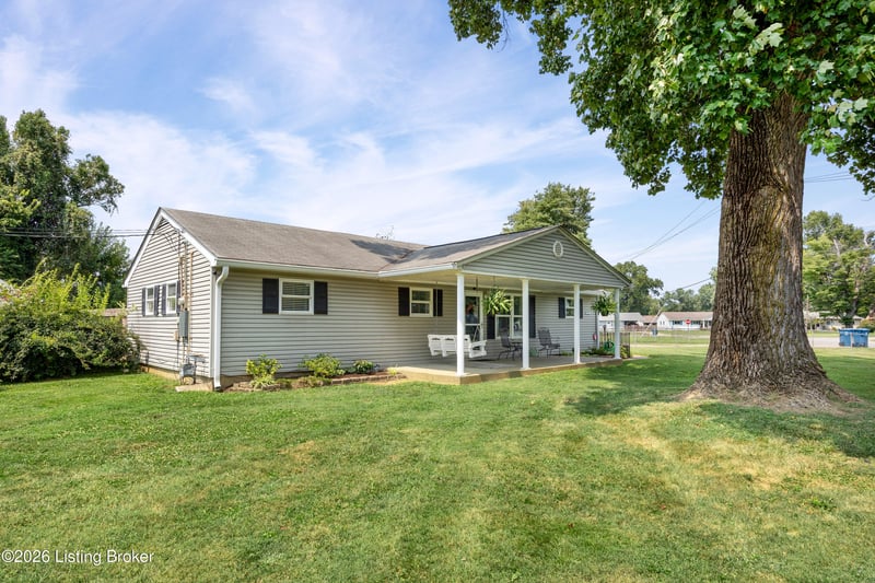10014 Amrona Ave, Louisville, KY 40272