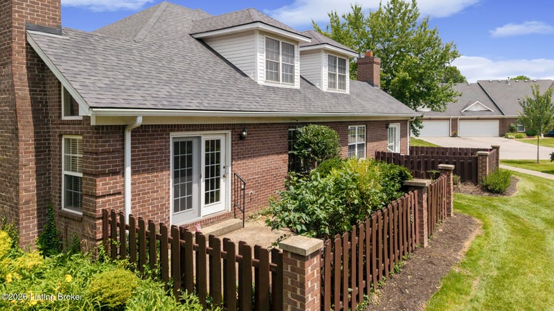 10014 Brownsboro Gardens Cir, Louisville, KY 40241