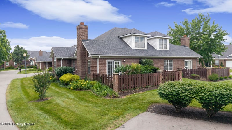 10014 Brownsboro Gardens Cir, Louisville, KY 40241