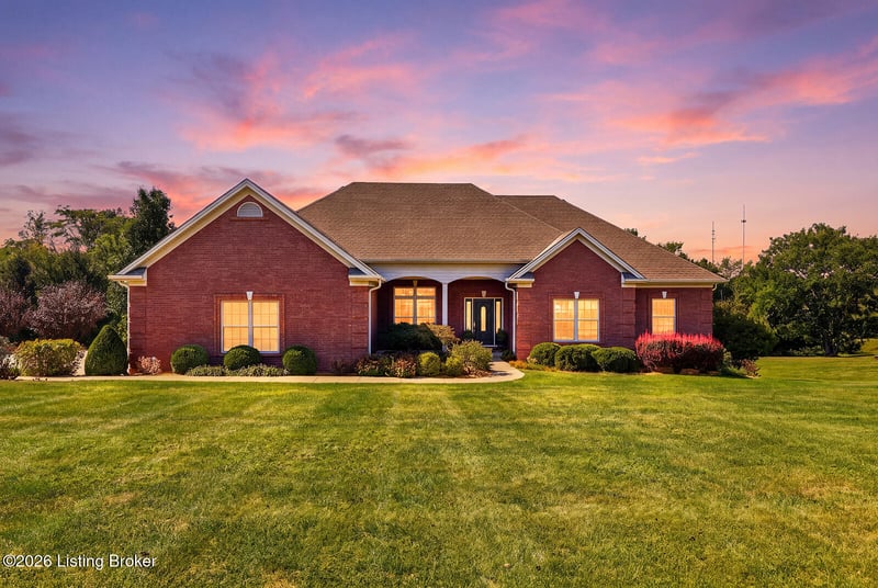 1002 Bunker Hill Dr, Lawrenceburg, KY 40342
