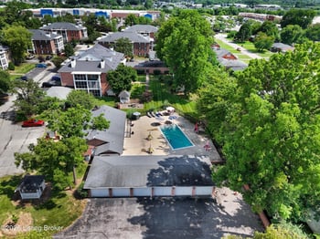 1002 Donard Park Ave, Louisville, KY 40218