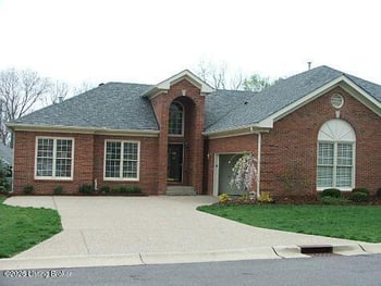 10021 Forest Village Ln, Louisville, KY 40223