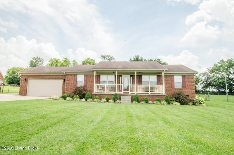 1003 Creek Pointe Dr, Coxs Creek, KY 40013