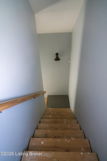1004 Timberwood Ct, Coxs Creek, KY 40013