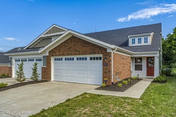 10048 Windcrest Farms Ln, Louisville, KY 40291