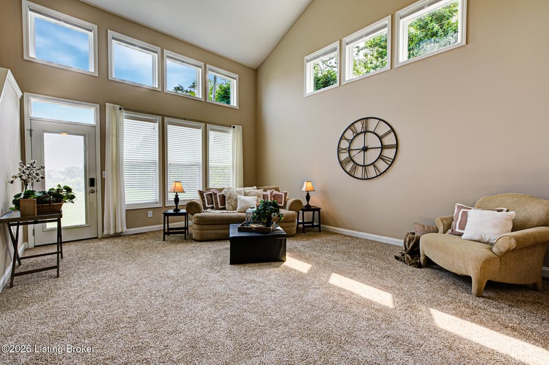 1005 Ashberry Dr, La Grange, KY 40031