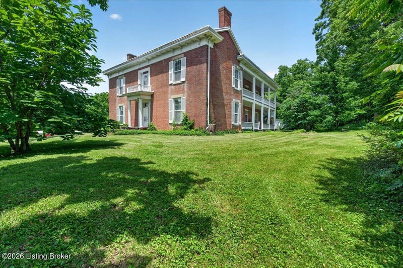 10053 Shelbyville Rd, Simpsonville, KY 40067