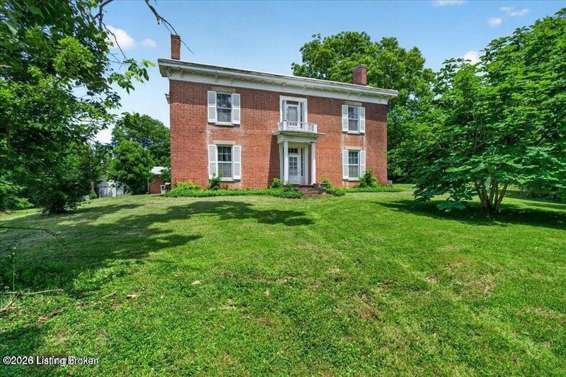 10053 Shelbyville Rd, Simpsonville, KY 40067
