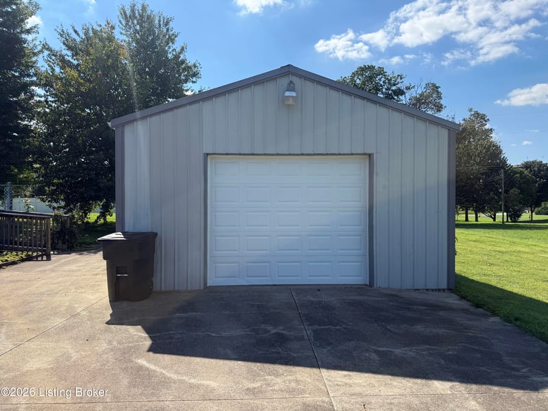 1006 Windrift Ct, Bardstown, KY 40004