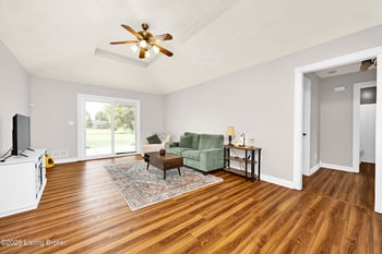 1007 Bryan Dr, Bardstown, KY 40004