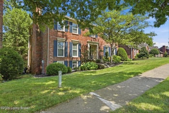 1009 Windsong Way, Louisville, KY 40207