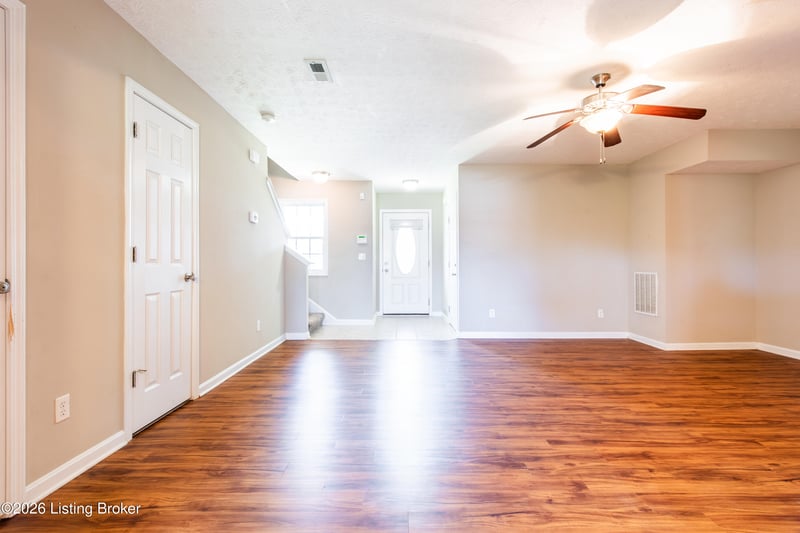101 College Station Ct #F, Elizabethtown, KY 42701