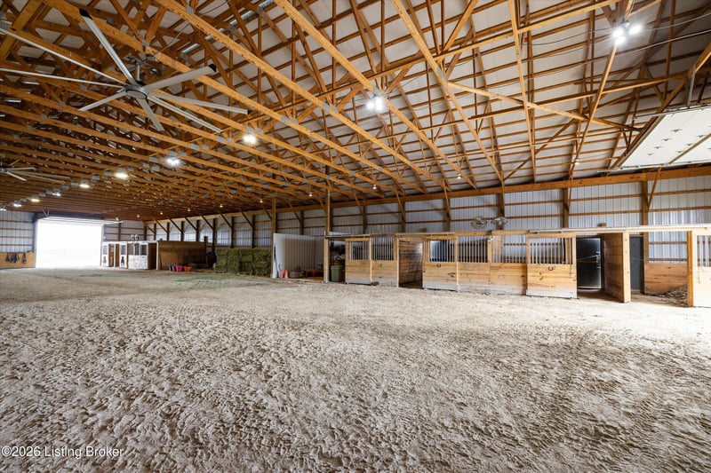 101 Frontage Rd, Campbellsburg, KY 40011