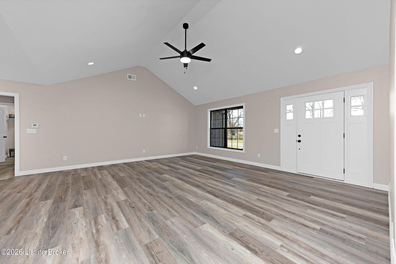 101 Hidden Valley Dr, Bardstown, KY 40004