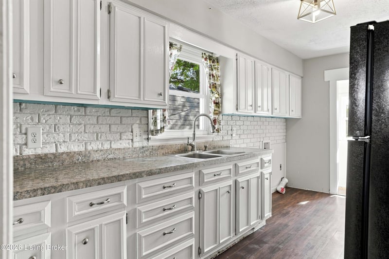 101 Maple St, Campbellsburg, KY 40011