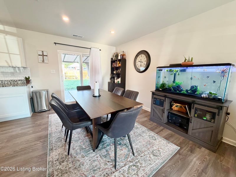 101 S Osprey Ct, Vine Grove, KY 40175